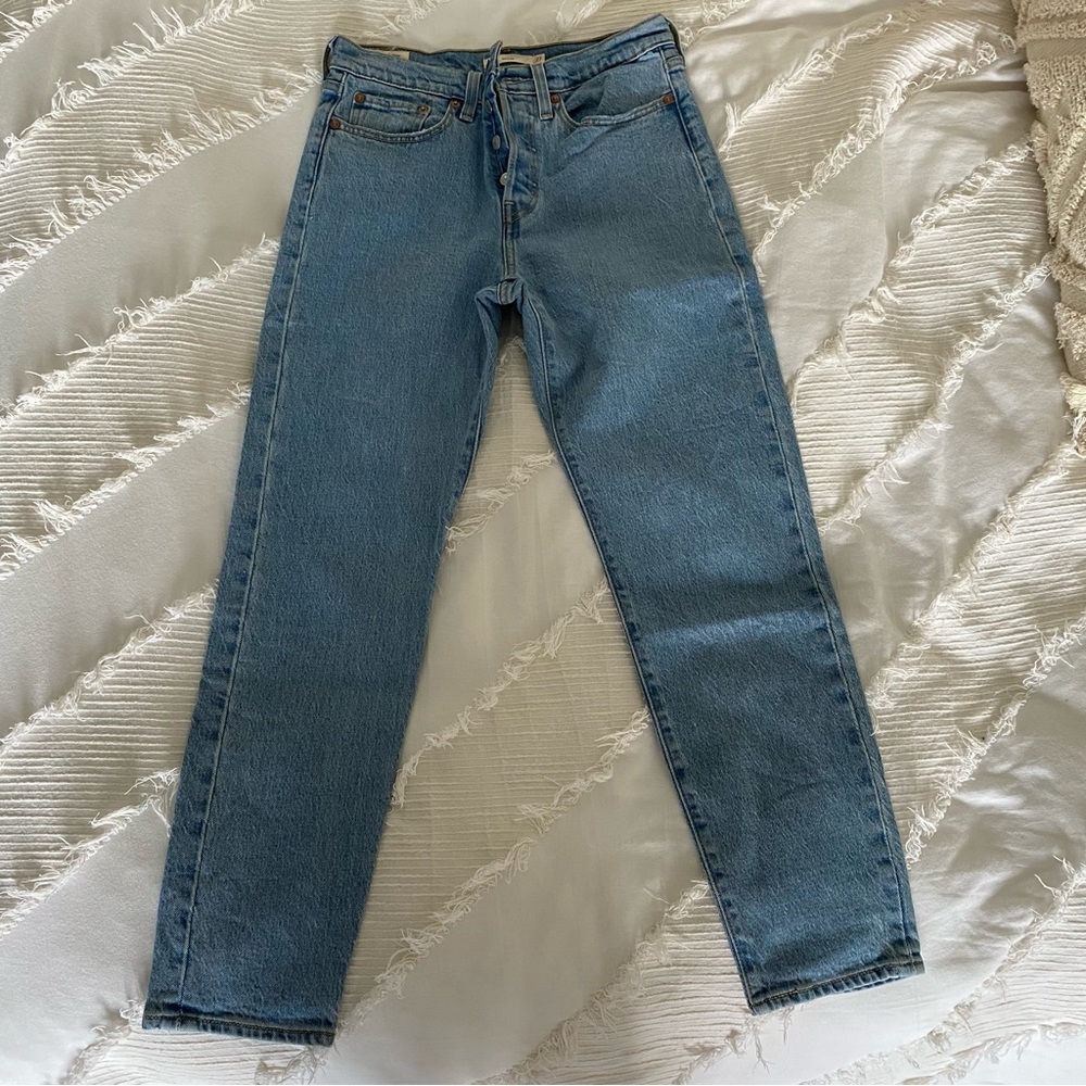 Levi’s Premium Wedgie Jeans